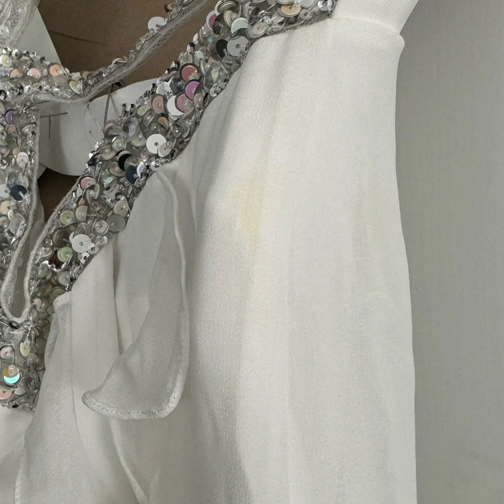 Faviana Couture White Prom Dress Size Women’s 8 - Picture 11 of 13
